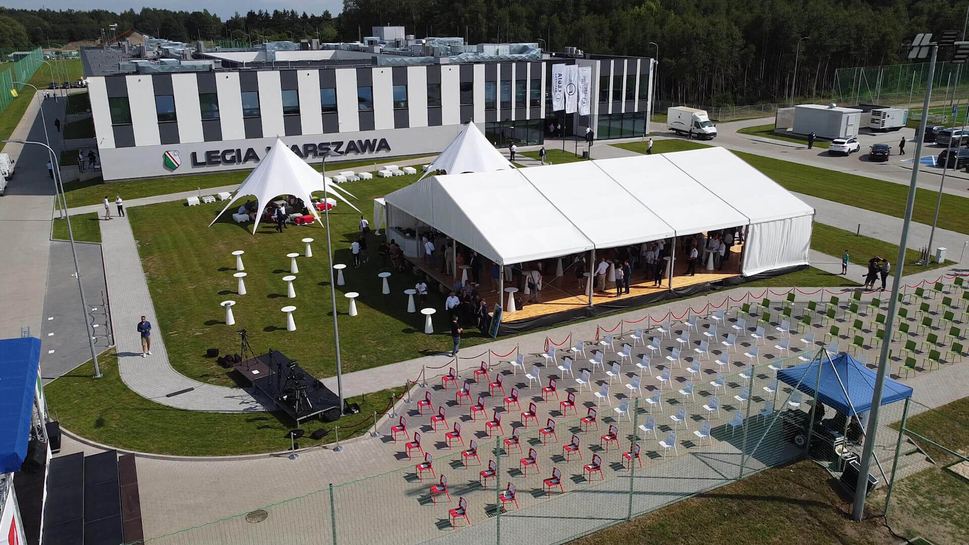 Namiot eventowy RAJT na otwarcie Centrum Treningowego Legii Warszawa, Książenice